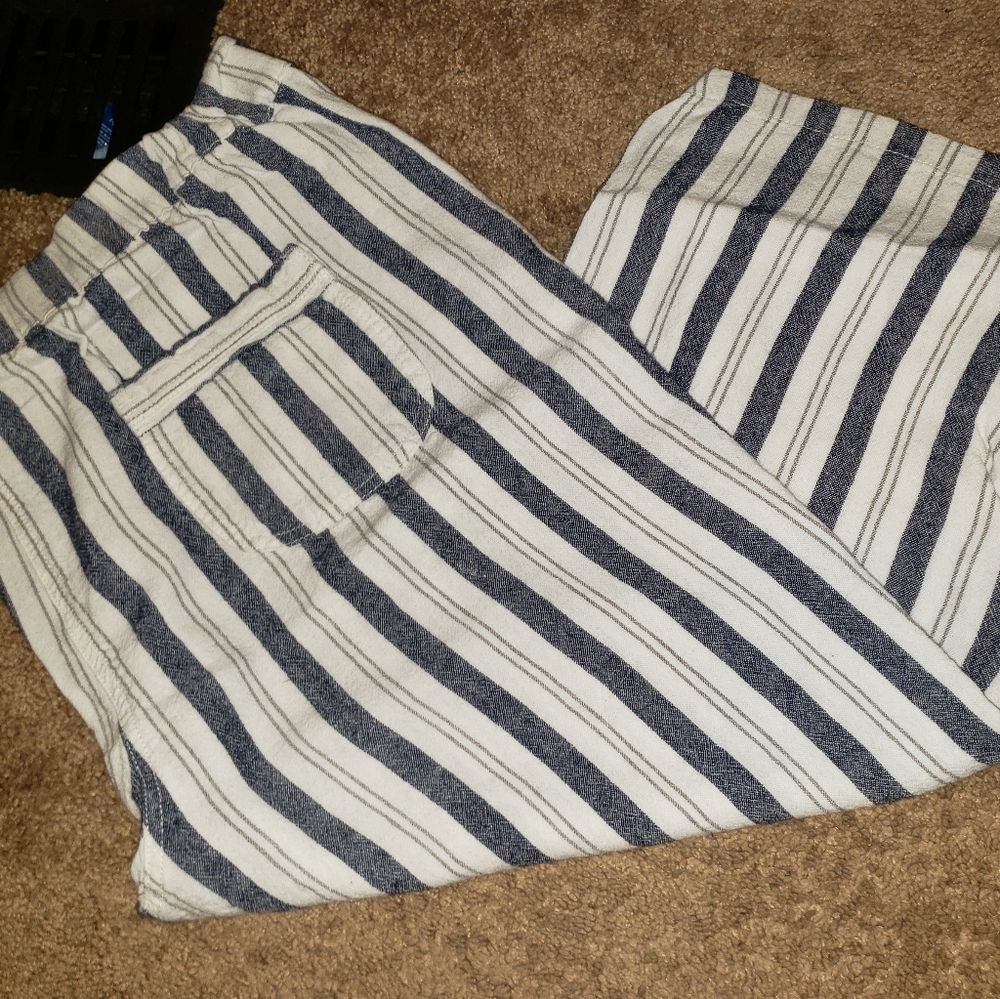 Per Se linen capris